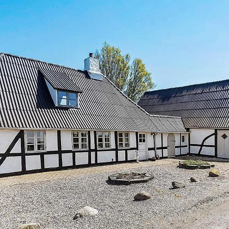 4 Person Holiday Home In Tranek R Tranekær Exteriér fotografie